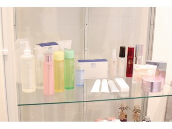 ジル(GiL)/キラ化粧品さんお取り扱いです♪