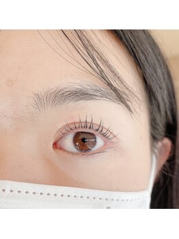 エムプラス サロンモモ アイラッシュ(m+ Salon momo eyelash)/ラッシュリフト　パーマ