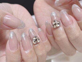 シキナ(shikina)/フレンチ キラキラ