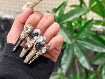 エムネイル(M-Nail)の写真/【持ち込みデザイン/長さだしOK◎】1500種類以上のパーツの品揃え★他店では出来なかったアートも◎