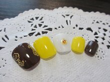ルクルク ネイル&リラクゼーションサロン(lukuluku)/★Footレトロフラワーネイル★