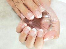 シュガーネイル(sugar nail)/王道の白フレンチ