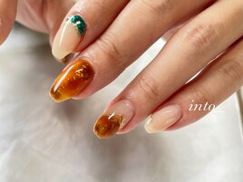 べっ甲　グリーン　秋ネイル