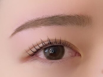 プラン シアー 四条烏丸河原町(plan Sheer)の写真/【眉毛の仕上がりに感動♪】圧倒的な技術力で好印象なお顔へ*《まつ毛パーマ+美眉スタイリング¥5500》
