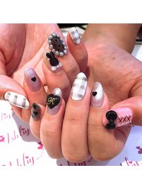 うさちゃんチェックネイル