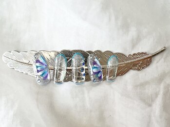 ラウレアルア(Laure’a lua)/