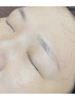 アイクイック 秋葉原店(Ai Quick)/メイク仕上げなしでも綺麗な形に