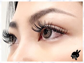 バニーラッシュ(Bunny Lash)/【ディープボリュームラッシュ】