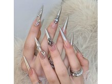 マルチューネイル 池袋(MARUCHU NAIL)の雰囲気（池袋駅/池袋駅西口/長さだし/チップ長さだし/持ち込み/定額）