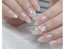 チークネイル／氷花ネイル