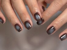 エル(ELU)/cheek nail
