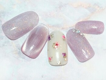 ミュゲットネイル(Muguet nail)/押し花ネイル
