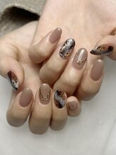 フウ(Huh)/定額ネイル華やか