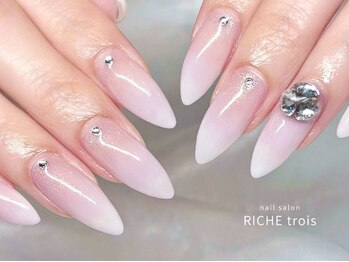 リッシュ トロワ(RICHE trois)の写真/【人気No1オフィスシンプル定額¥7700】パラジェル認定サロン☆1つ1つ説明してくれるので初めての方も安心♪