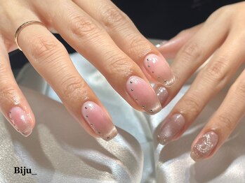 ビジュアンダー(Biju_)/チークネイル