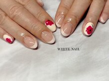 ホワイトネイル(WHITE NAIL)/マリメッコ/フレンチ/持ち込み