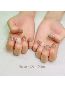 サロンドニーナ(Salon De Niina)/ネイル持ち込み10本アート