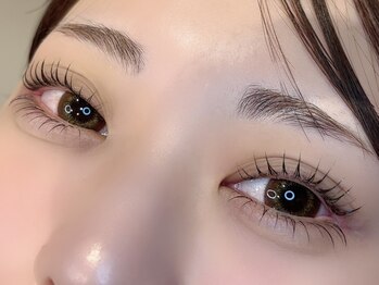ラプテ(lapte)/下まつげエクステで中顔面短縮★