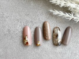 大人気！白べっ甲ネイル
