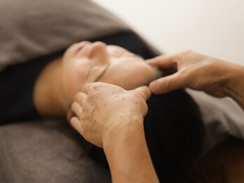 リセット(Reset)の写真/人気の極上ヘッドスパは、頭皮の血行を促進し、肩や背中のコリもほぐす効果が期待できます☆