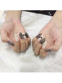 黒レースネイル