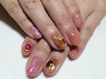 ネイル&アイラッシュ ルミア(Nail & Eyelash LUMIA)/☆付け放題ジェルネイル☆