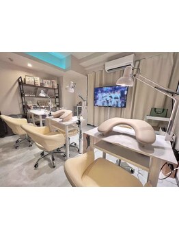 仕事帰り・早朝OKのサロン