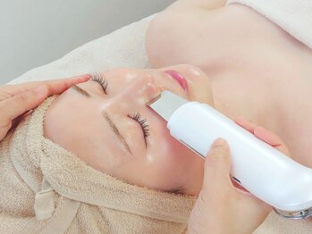 ユルリ(YURURI)の写真/毛穴の開きにアプロ―チ★つるんとなめらか毛穴レスなお肌へ♪ぜひ一度ご体験ください!