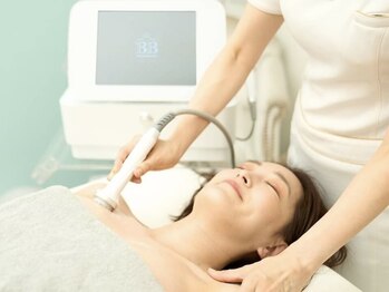 美人バスト 表参道店の写真/【痩せ型/産後垂れ/バストの脂肪が腕やお腹に流れている】バストアップ専門店オリジナルマシーンで結果出し