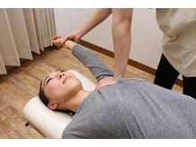 パウワウ 新宿サブナード店(POWWOW)/ストレッチで巻き肩ケア☆