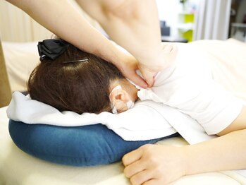 癒&楽の写真/しっかり改善したい方には【全身もみほぐし60分¥3000】が◎ガチガチになった肩～背中のコリまで入念にケア!