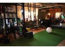 サロン ド リブラ(SALON DE REBRA)/