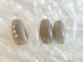 シンプルアート　グレージュ