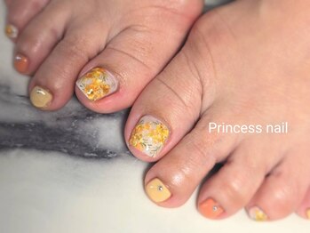 プリンセスネイル(Princess nail)/ミモザフット 10,300