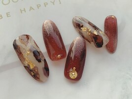 白鼈甲ネイル