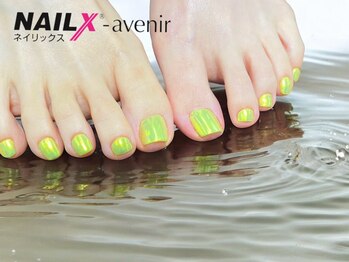 ネイリックス アヴェニール(NAILX avenir)/フット イエローオーロラ