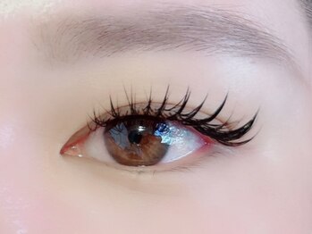 サーティースリー 横浜元町(Thirty3)の写真/【次世代まつ毛パーマ5500円】自まつ毛を活かした自然でパッチリとした華やかな目元に♪目元の印象UP♪