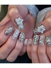 ヨーリ(YooLi)/パーツつけ放題ネイル