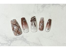 チェック、リボン柄ネイル