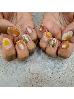 サロンドティス 学芸大学(salon de tis)/夏ネイル