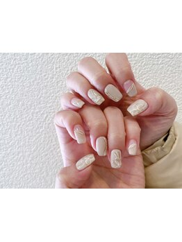 手描きアートが得意なサロン