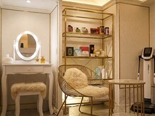 トワ 恵比寿(TOWA)の雰囲気（ドレッサー完備！ドライヤー、ヘアアイロンもご用意しています！）