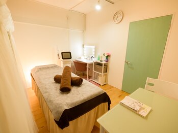 ファム(fam.)/施術ルーム