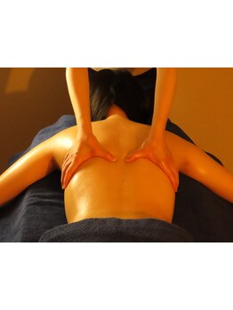 仕事帰り・早朝OKのサロン