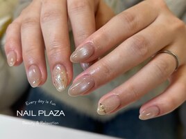 シンプル綺麗めネイル