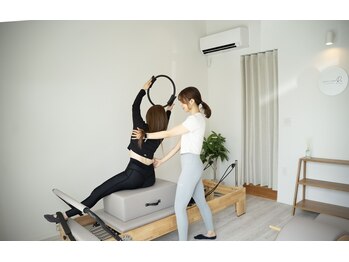 アールプラス 岡崎店(R+)の写真/当店は小さなプライベートスタジオです。コンセプトは「30代以上の女性の為のスタジオ」。完全個室。