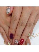クリスタルネイル ボンベルタ橘店(CRYSTAL NAIL)/埋め尽くしネイル