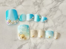 ＦＯＯＴネイル