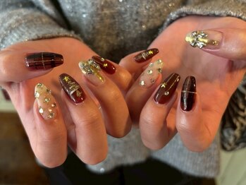 リヘッドモエカネイル(reHEAD/moeka nail)の写真/自爪やライフスタイルに合わせた提案であなたの“似合う”を一緒に見つけるサロン♪悩んでいる方も大歓迎！