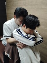 関内伊勢佐木整骨院/B&M背骨ゆがみ整体